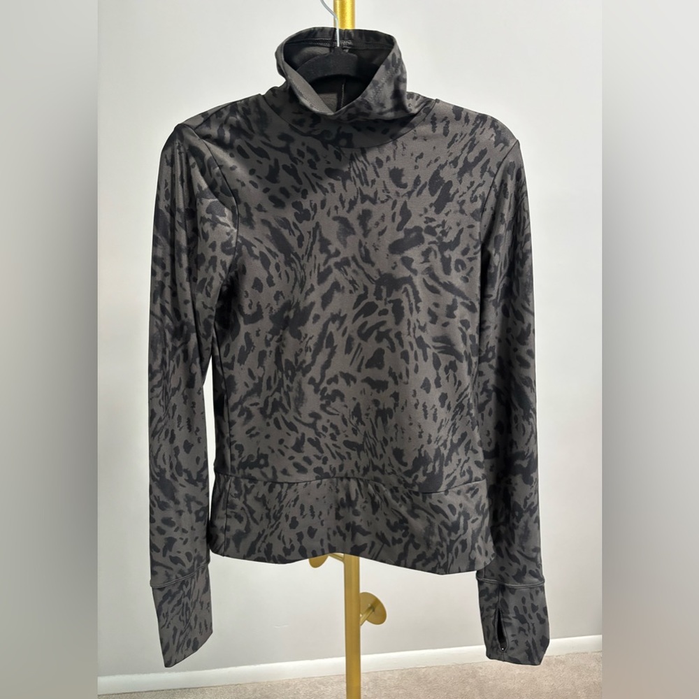 Gray Patterned Hoodie - Picture 2 of 2